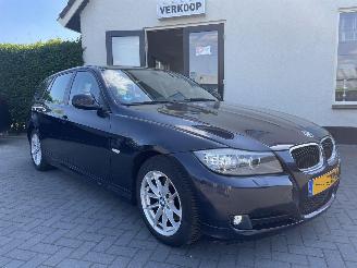  BMW 3-serie Touring 318d Business Line NL AUTO N.A.P 2010/2