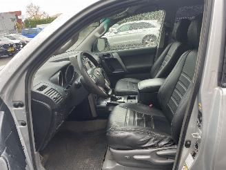 Toyota Landcruiser 3.0 D-4D-F LX High Roof Blind Van N.A.P NL AUTO 12500 EX BTW picture 16