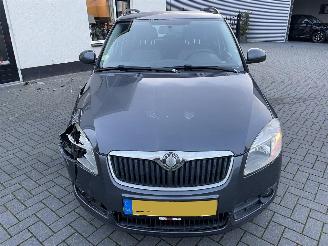 Skoda Fabia Combi 1.4-16V Tour N.A.P NL AUTO PRACHTIG!!! picture 5