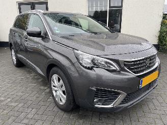 Avarii autoturisme Peugeot 5008 1.2 PureTech Blue 7.P Executive N.A.P NL AUTO PRACHTIG!!! 2019/1