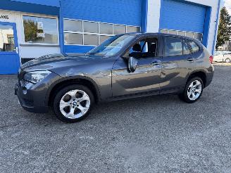 uszkodzony samochody osobowe BMW X1 1.8i  AUTOMAAT 2013/12