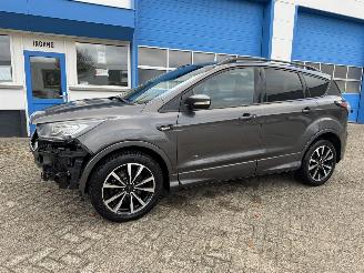 Avarii autoturisme Ford Kuga 1.5  AUTOMAAT  ST-LINE 2017/10