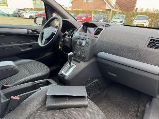 Opel Zafira 2.2 AUTOMAAT 7-PERSOONS  EXECUTIVE picture 14