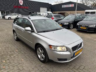 Auto incidentate Volvo V-50 1.8 Advantage 2010/4