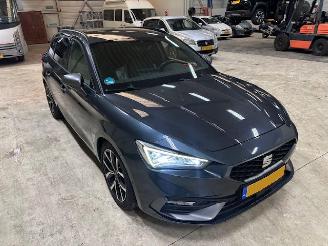 uszkodzony samochody osobowe Seat Leon 1.5 eTSI FR Intense DSG 150pk 2022/1