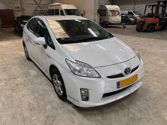 krockskadad bil auto Toyota Prius 1.8 Aspiration 2010/3