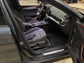 Seat Leon 1.5 eTSI FR Intense DSG picture 12