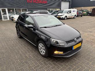 Auto incidentate Volkswagen Polo 1.0  5-drs Comfortline airco 2016/9