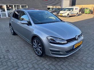 Schadeauto Volkswagen Golf 1.2 TSI 5-drs airco 2013/6