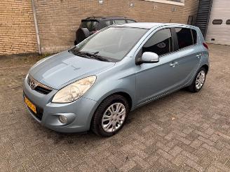 Hyundai I-20 1.2i  5-drs airco picture 2