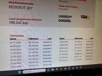 Peugeot 207 1.6 VTI Premiere picture 14