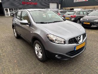 Coche accidentado Nissan Qashqai 1.6 Acenta 2011/8