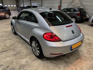 Schadeauto Volkswagen Beetle 1.2 Tsi Design 2013/7