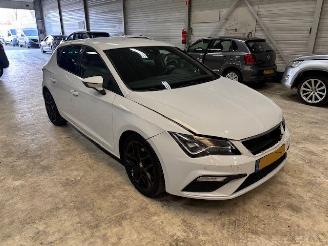 Schadeauto Seat Leon 1.8 TSI FR  Dsg  179pk 2017/7