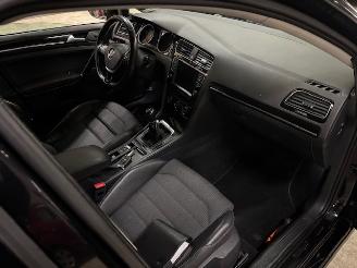 Volkswagen Golf 1.2 TSI Highline picture 9