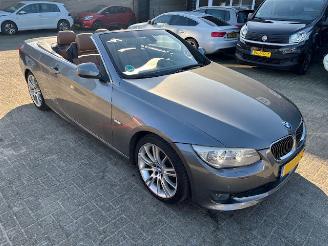 BMW 3-serie 325i High Executive automaat picture 22