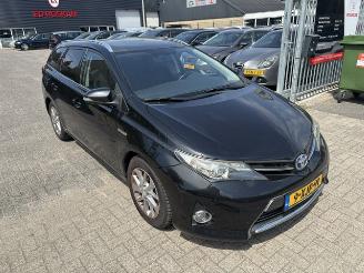uszkodzony samochody osobowe Toyota Auris 1.8 Hybrid Pano automaat Sports 2014/9