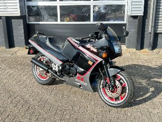 krockskadad bil motor Kawasaki GPX 600 R  1992/8