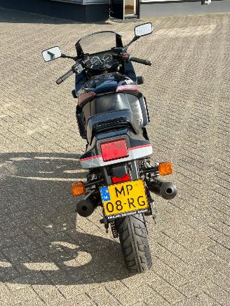 Kawasaki GPX 600 R  picture 4