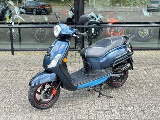 danneggiata scooter Sym  Fiddle 2 2018/8