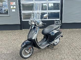 škoda koloběžky Vespa  Sprint 50 4T 2014/10