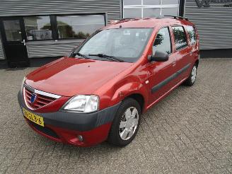Voiture accidenté Dacia Logan MCV 1.6-16V Laureate 2008/7