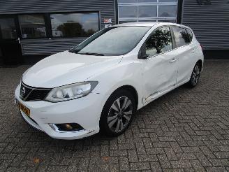 skadebil auto Nissan Pulsar 1.2 DIG-T Connect Edition 2015/1