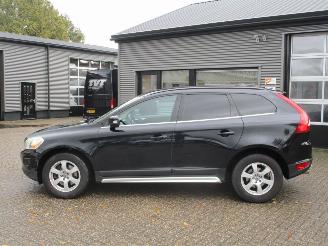 Volvo Xc-60 2.0 T Momentum automaat picture 2