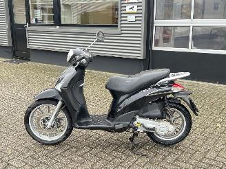 Piaggio  Liberty 50 picture 2