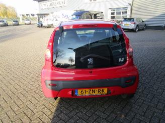Peugeot 107 1.0-12V XS 5drs picture 6