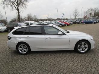 BMW 3-serie 316D Touring Executive picture 6
