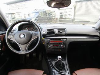 BMW 1-serie 118D High Executive picture 13
