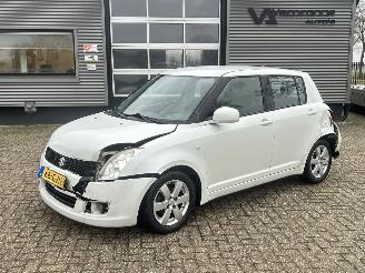 uszkodzony samochody osobowe Suzuki Swift 1.3 Shogun 2008/9