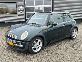 Auto incidentate Mini Mini COOPER 1.6 Chili Automaat 2003/7