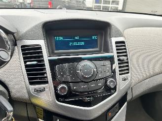 Chevrolet Cruze 1.8 LT picture 20