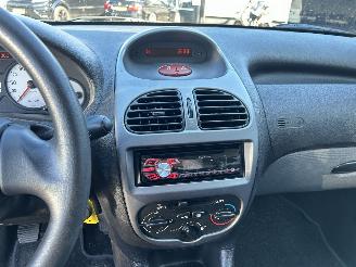 Peugeot 206 1.4 Génération picture 17