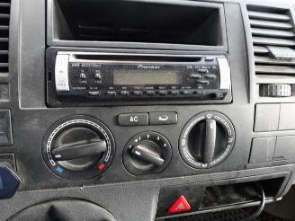 Volkswagen Transporter 2.5 TDI 340 Budgetline DC airco picture 9