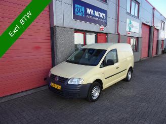 krockskadad bil bedrijf Volkswagen Caddy 2.0 SDI rijdbare schade 2008/1