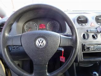 Volkswagen Caddy 2.0 SDI rijdbare schade picture 14