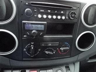 Peugeot Partner 122 1.6 HDi 90 L2 XR maxi met inrichting imperiaal picture 12