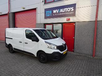 Renault Trafic 1.6 dCi T27 L1H1 Comfort 3 zits airco picture 4