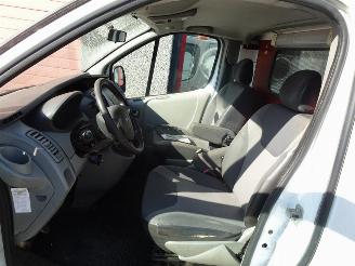 Renault Trafic 2.0 dCi T27 L1H1 Eco airco navi picture 8