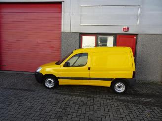 Peugeot Partner 170C 1.4 Avantage unieke benzine uitvoering !!!!!!!! picture 6