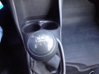 Peugeot 108 1.0 e-VTi Active airco 3500 € export prijs !!!!!!!! picture 17