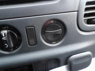 Mercedes  905.6 maxi xxxxl bakwagen met laadklep top staat 144938 km !! picture 7