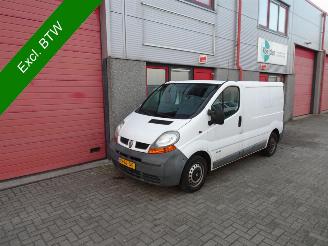 Ocazii auto utilitare Renault Trafic 1.9 dCi L1H1 3 zitter apk 1-2027 !!!!!!!!!!!!!!! 2004/1