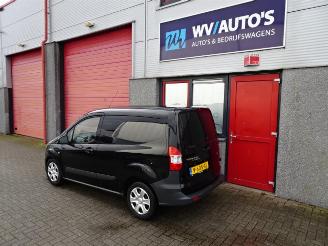 Ford Transit Courier 1.5 TDCI Ambiente AIRCO RIJDBARE SCHADE picture 4