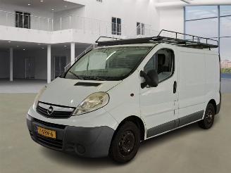 skadebil auto Opel Vivaro  2008/6