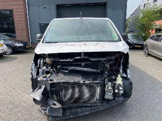 Peugeot Expert 2.0 BlueHDI  2x schuifdeur 120 Standard Premium picture 8