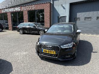 Avarii autoturisme Audi A1 1.0 TFSI Adrenalin  Hatchback 5-dr. 2015/12